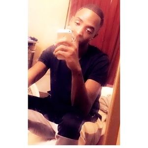 Meet your Posher, Tae